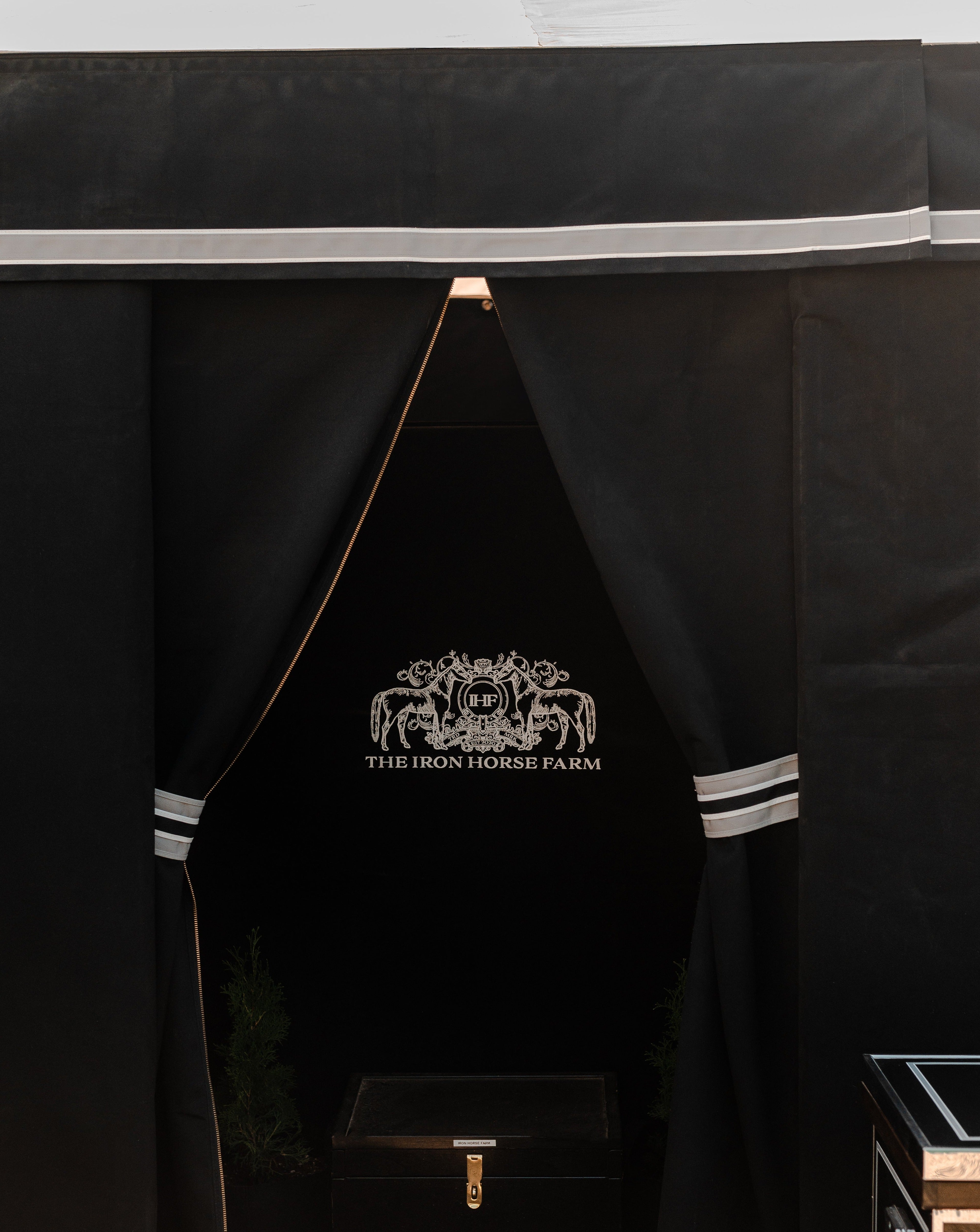 Horse Show Stall Drapes | Horse Show Curtains | Tack Trunks – TACKTRUNKS