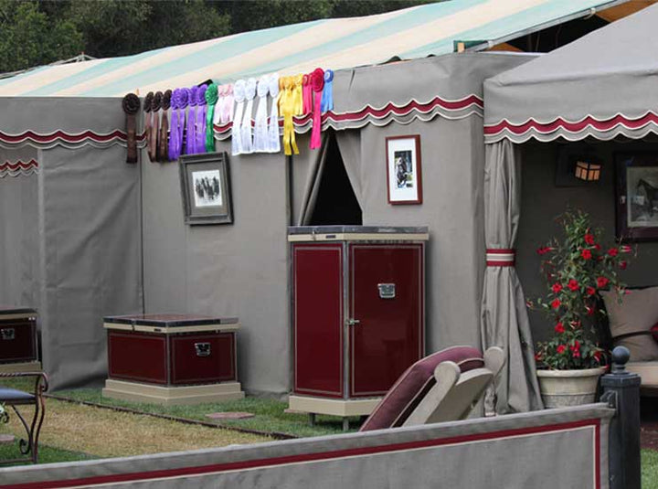 Glossary of Horse Show Terms – TACKTRUNKS